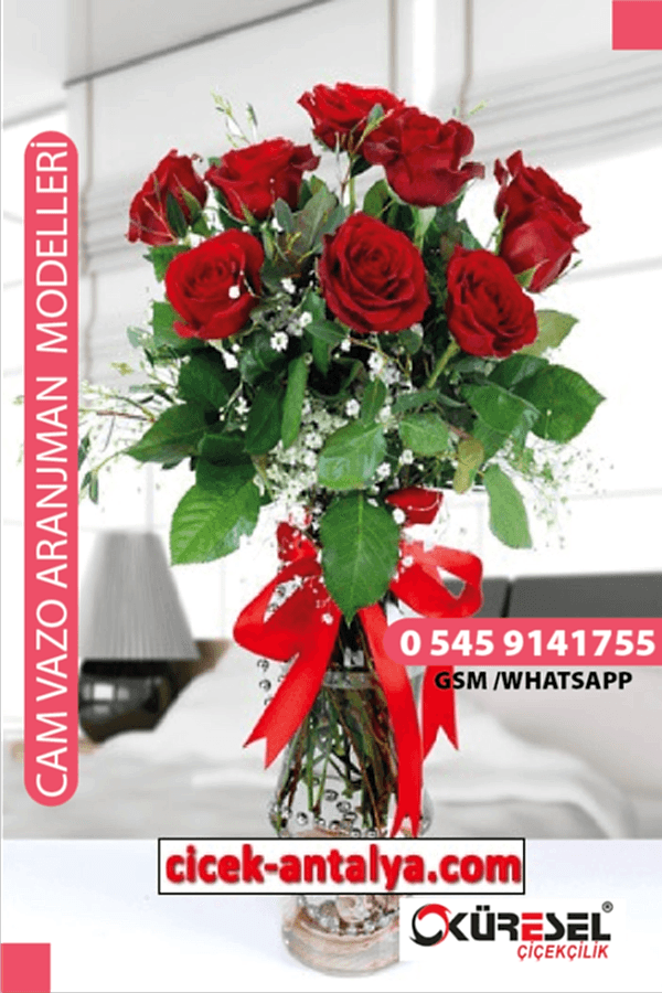 11 ADET KIRMIZI GÜL CAM VAZO ÜRÜN KODU CV66 Cam Vazolu Çiçek Aranjman