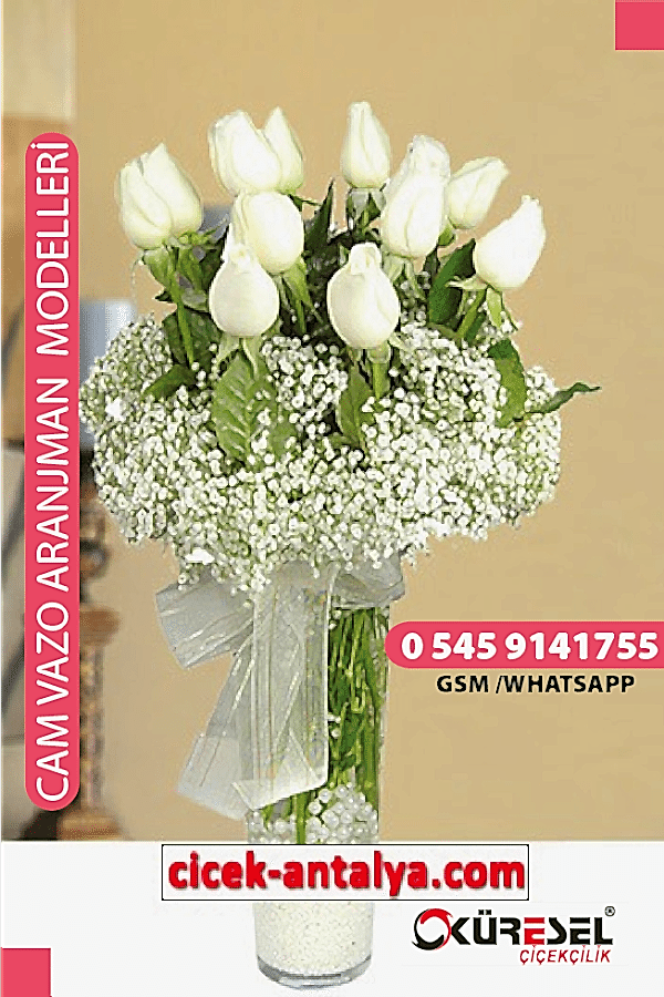 11 BEYAZ GÜL ÜRÜN KODU CV18 Cam Vazolu Çiçek Aranjman