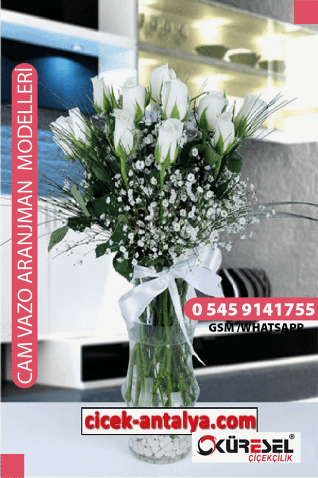 11 GÜL ÜRÜN KODU CV15 Cam Vazolu Çiçek Aranjman