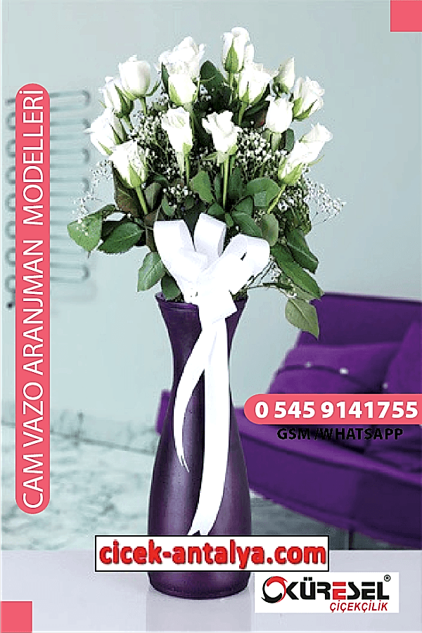 17 BEYAZ GÜL FANUS ÜRÜN KODU CV64 Cam Vazolu Çiçek Aranjman