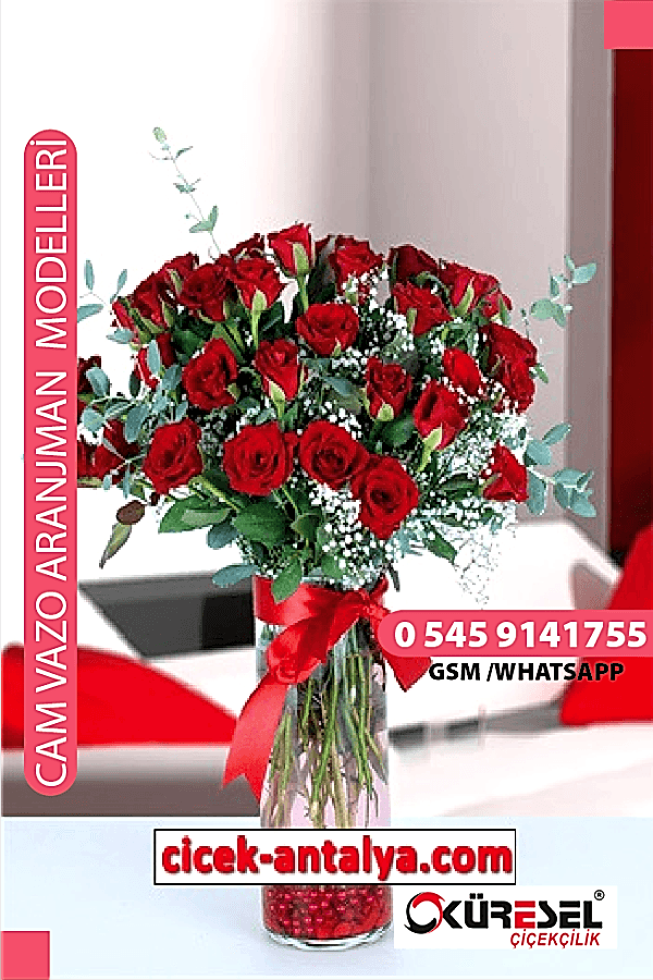 30 KIRMIZI GÜL ÜRÜN KODU CV26 Cam Vazolu Çiçek Aranjman