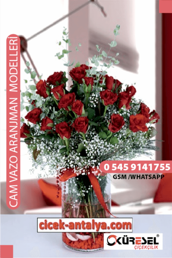 30 KIRMIZI GÜL ÜRÜN KODU CV46 Cam Vazolu Çiçek Aranjman